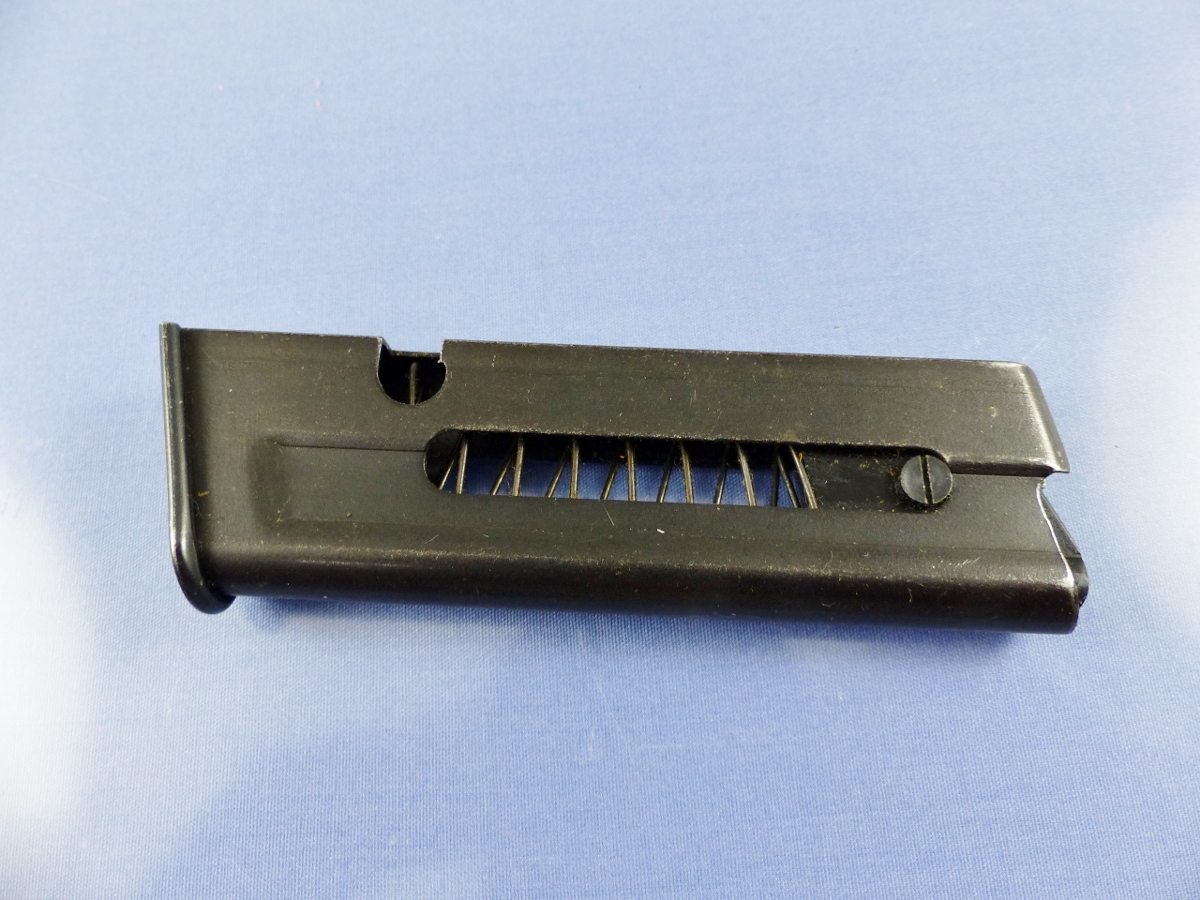 BERETTA 21 21A BOBCAT MODEL MAGAZINE 22LR 7RD 64CA