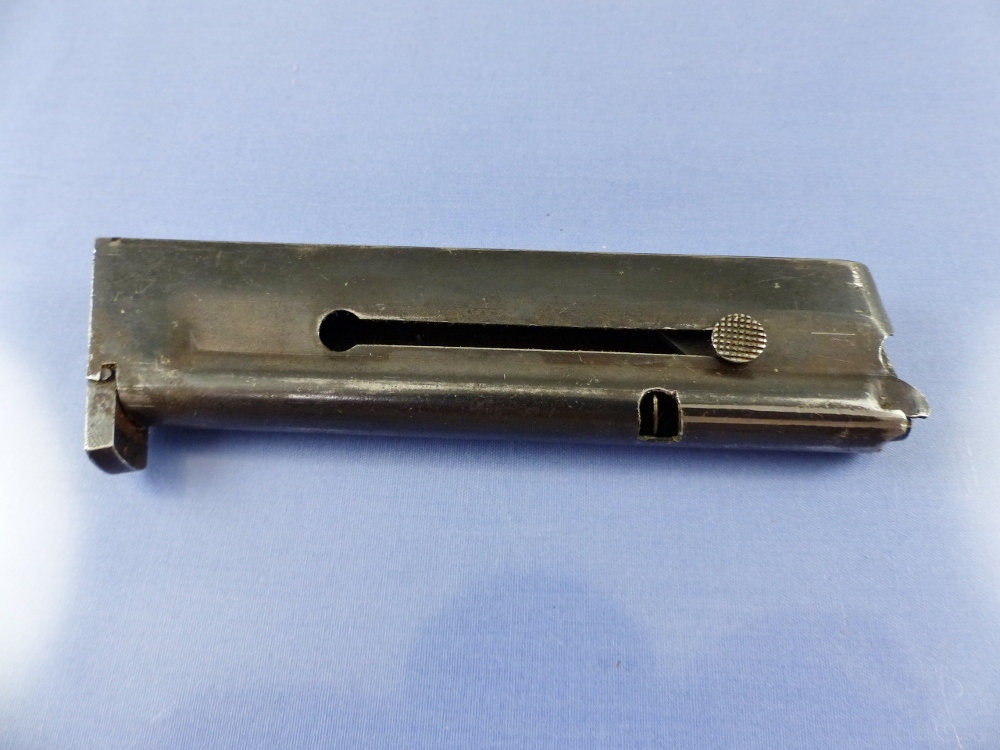 MAB R-22 LE CHASSEUR MAGAZINE 22LR 9RD 69RUW